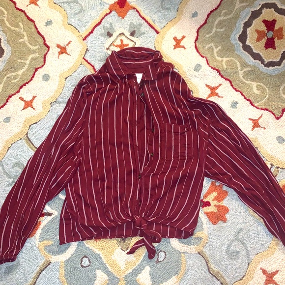 American Eagle Women’s Striped Button Up, Tie Front Long Sleeve Tee. - Picture 1 of 3